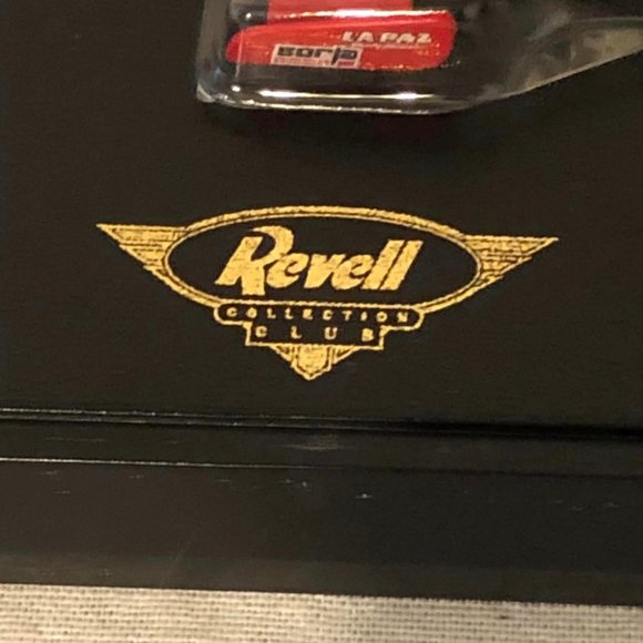 Kenny Bernstein 1999 Bud/Louie 20th Anniversary Revell 1:24 Die  Cast Dragster - Picture 4 of 10